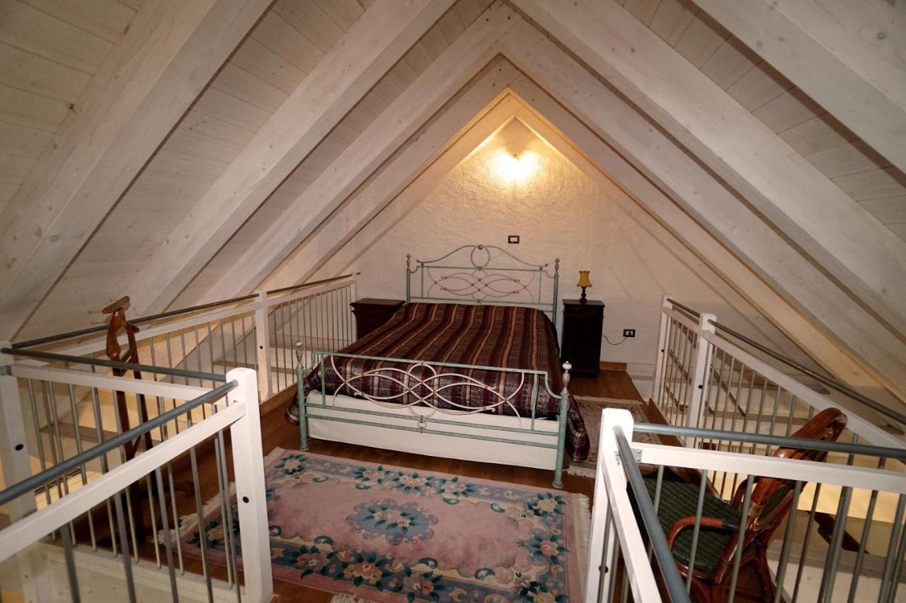 Вилла Casa Del Cecco Trontano Экстерьер фото